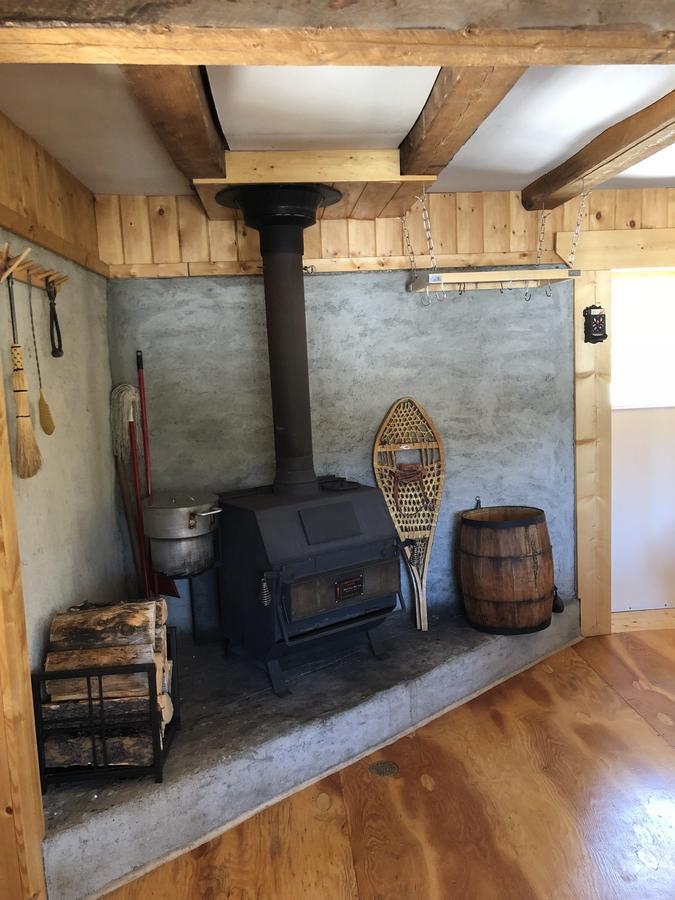 Bed and Breakfast Vines And Puppies Hideaway Jade City Esterno foto